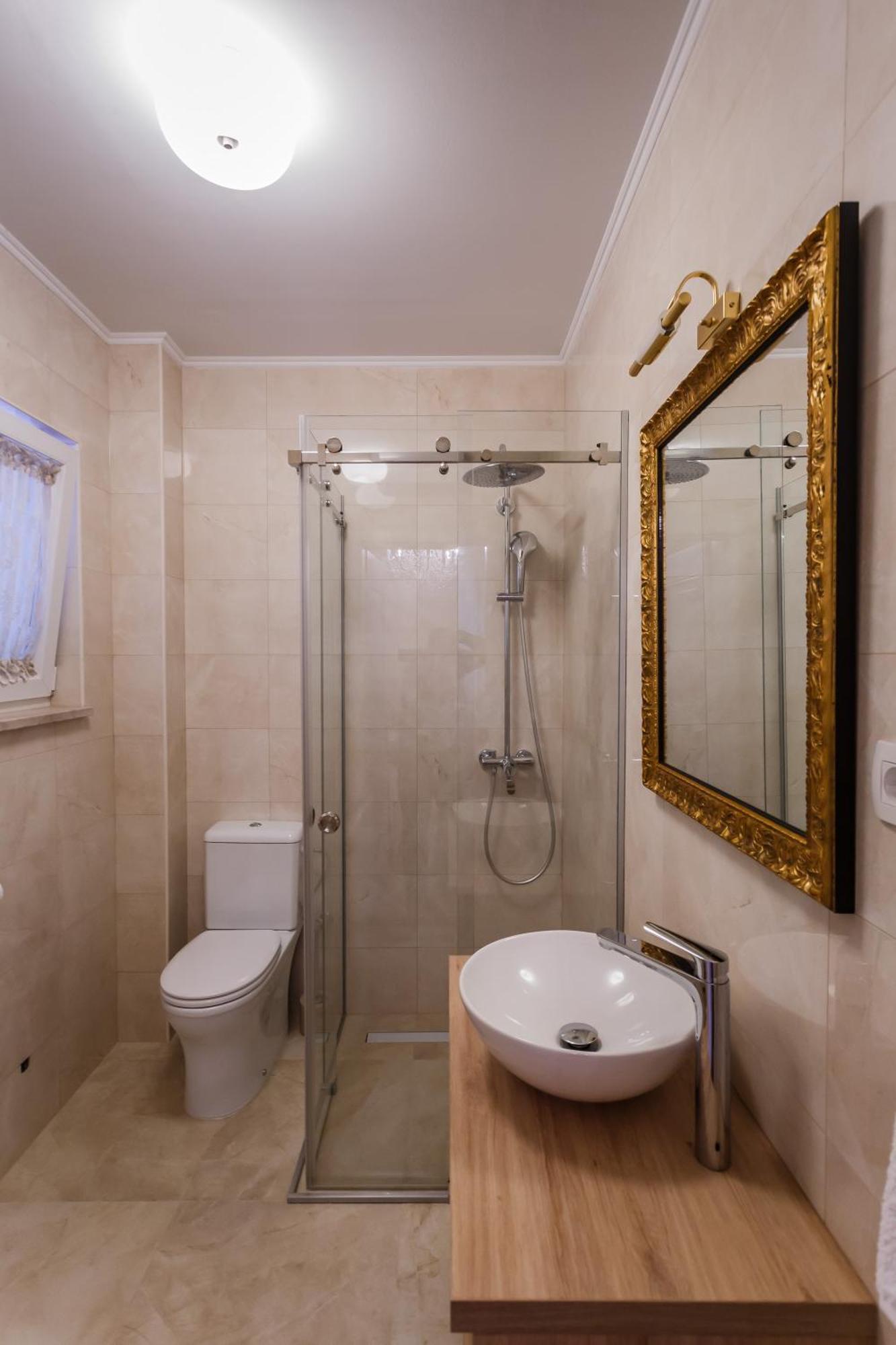 San Mihael Luxury Rooms 1 Дугополье Номер фото
